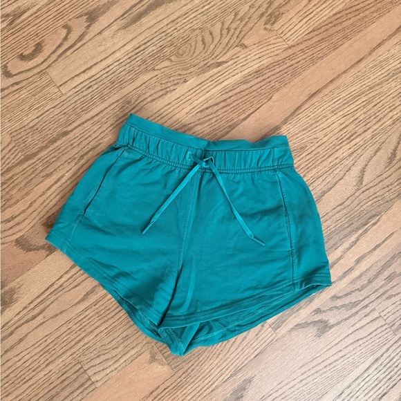 LULULEMON Inner Glow High Rise Short 3” - Picture 2 of 5